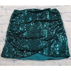 NWT Sincerely Jules Green Sequin All Over Mini Skirt WOMENS SIZE LARGE